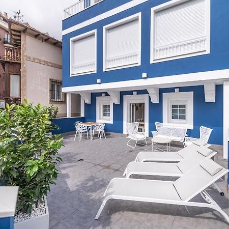 Villa Marta - Apartamentos Centricos Junto Al Mar كاسترو أورديالس المظهر الخارجي الصورة