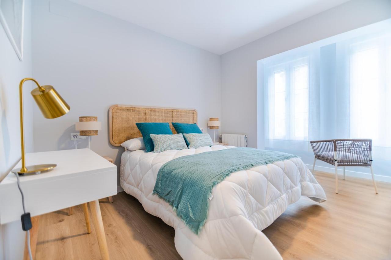 Villa Marta - Apartamentos Centricos Junto Al Mar كاسترو أورديالس المظهر الخارجي الصورة