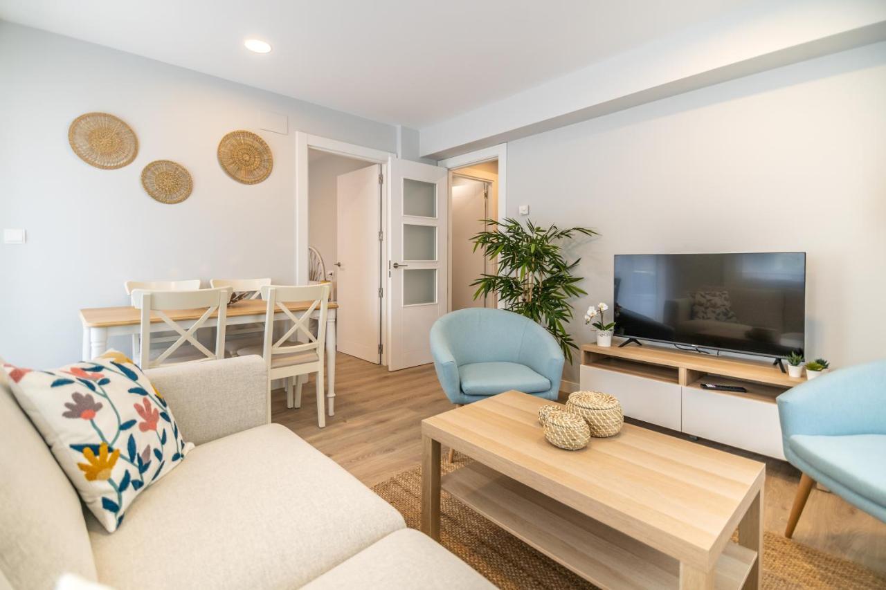 Villa Marta - Apartamentos Centricos Junto Al Mar كاسترو أورديالس المظهر الخارجي الصورة
