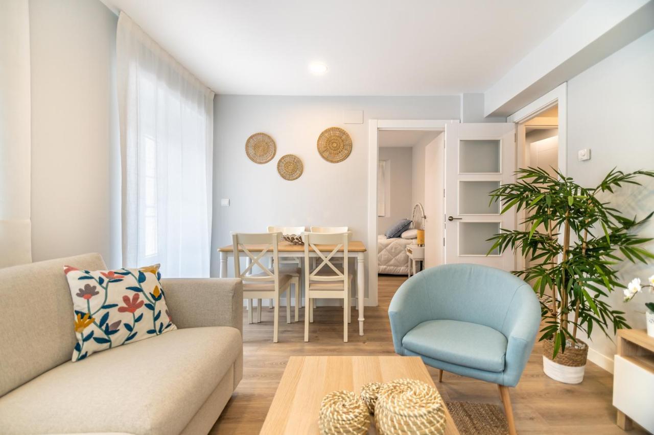 Villa Marta - Apartamentos Centricos Junto Al Mar كاسترو أورديالس المظهر الخارجي الصورة