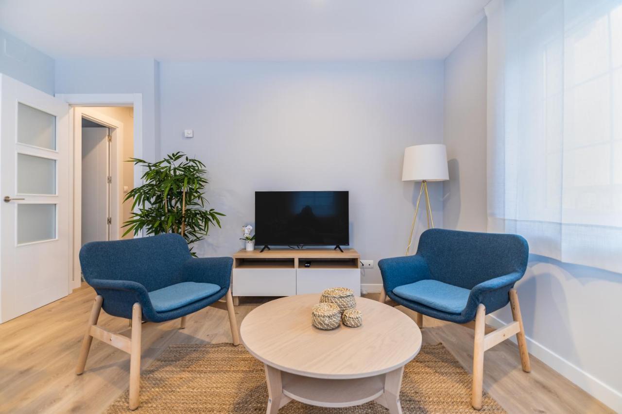 Villa Marta - Apartamentos Centricos Junto Al Mar كاسترو أورديالس المظهر الخارجي الصورة