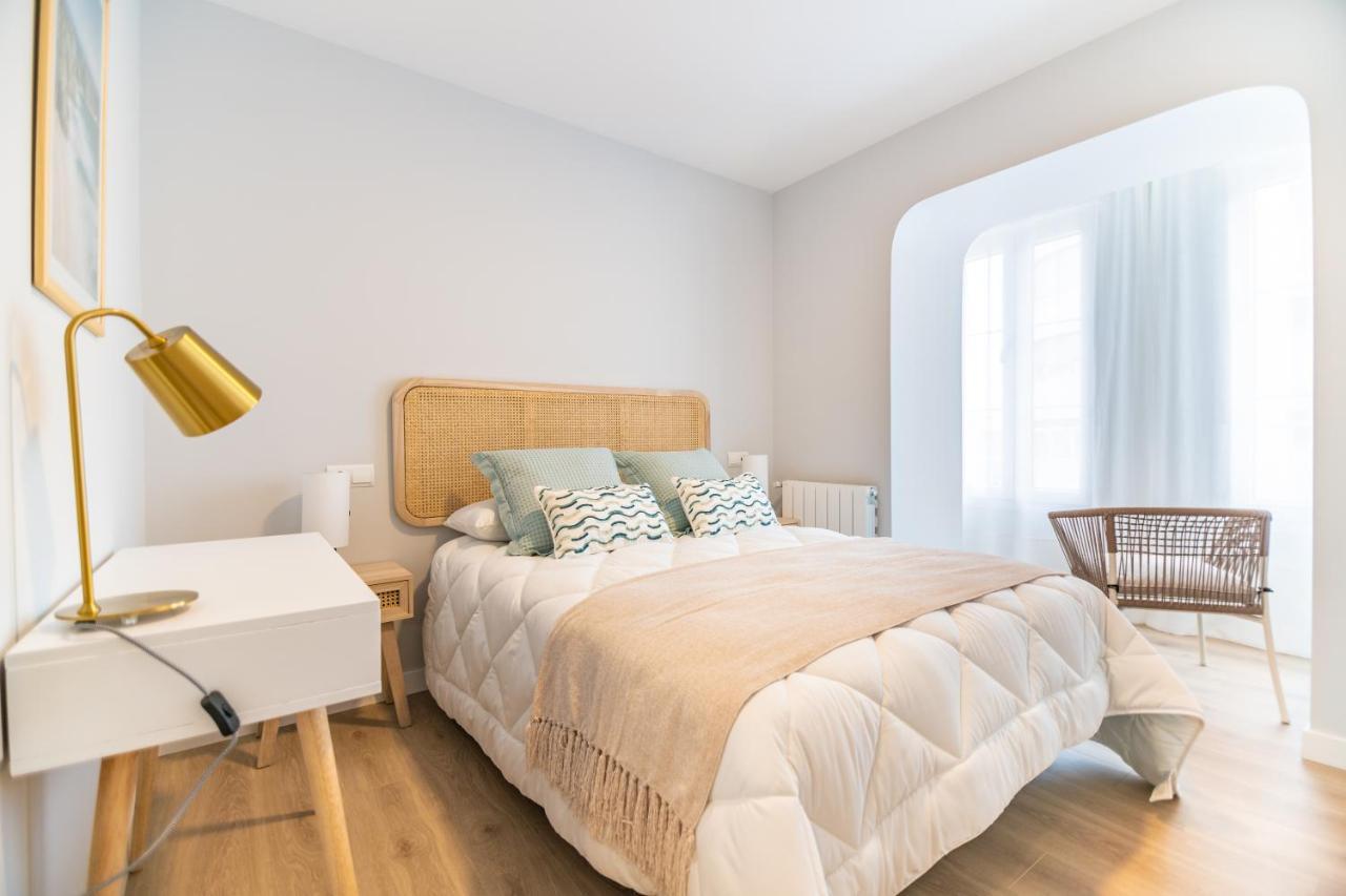 Villa Marta - Apartamentos Centricos Junto Al Mar كاسترو أورديالس المظهر الخارجي الصورة